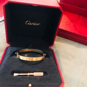 Cartier love bracelet size 17